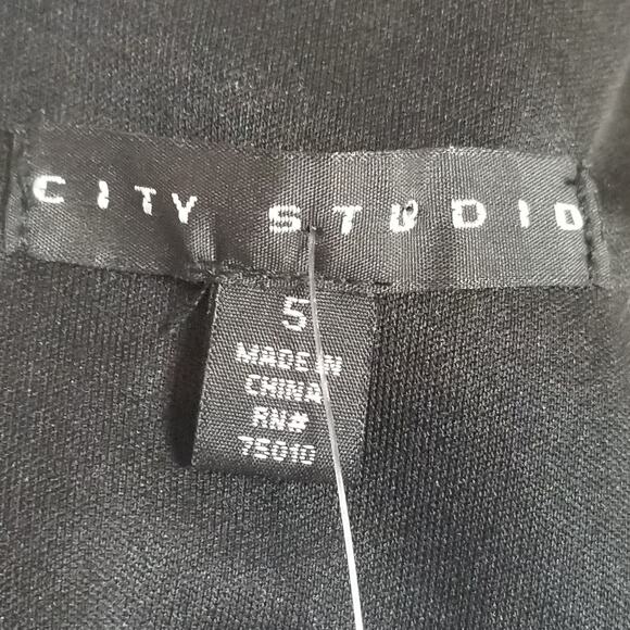 City Studio Lace Crop Top Sequins Sz 5 Black Whimsygoth Statement Club Party Fun - Picture 3 of 8